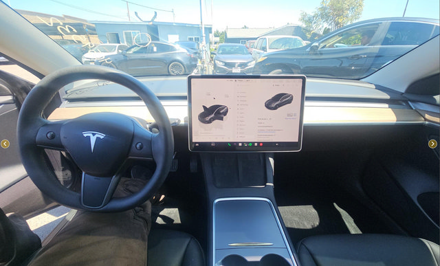 Used 2023 Tesla Model 3 Standard Range RWD image 7