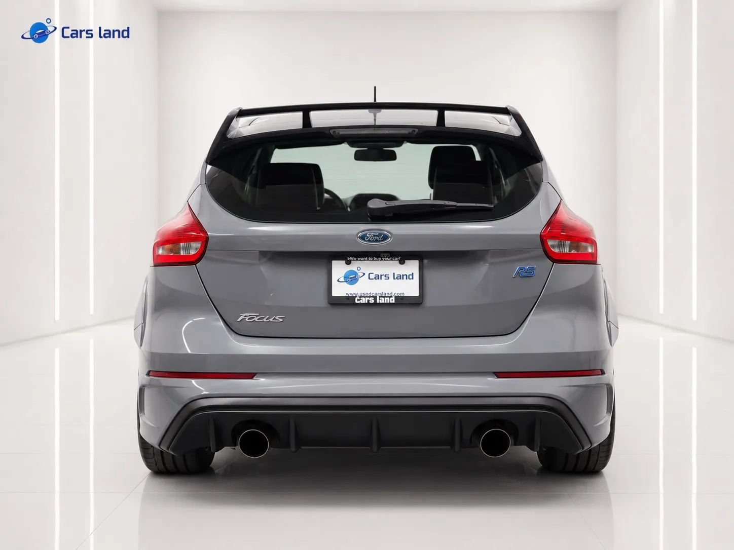 Used 2017 Ford Focus RS AWD/4WD image 4