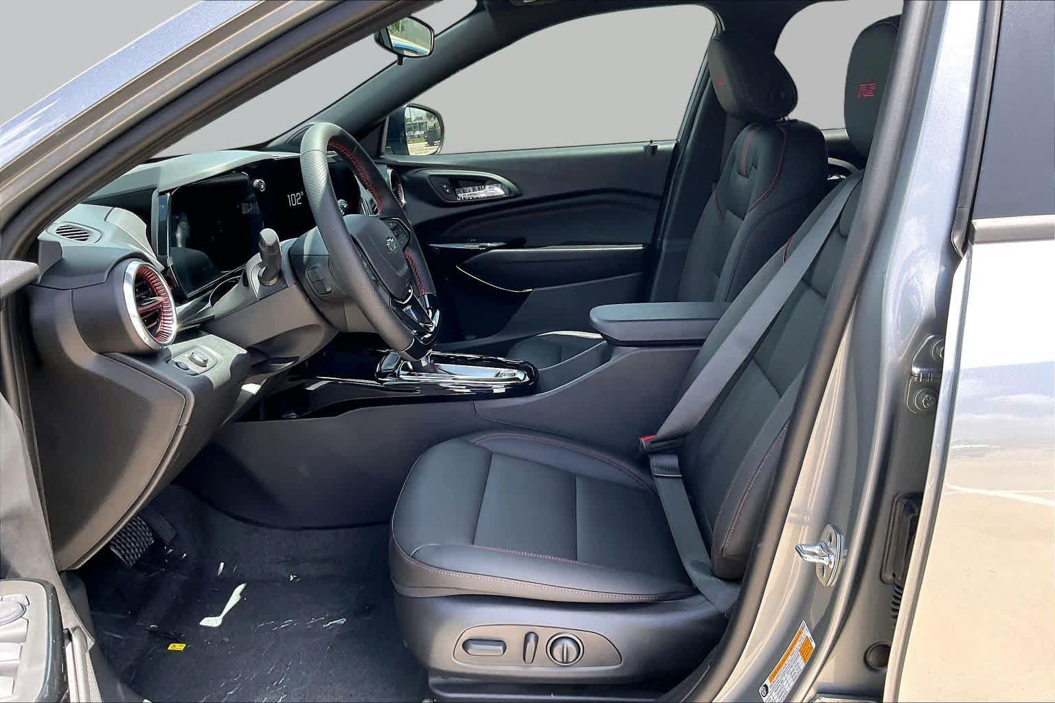 New 2026 Chevrolet Trax RS w/ Driver Confidence Package FWD image 10