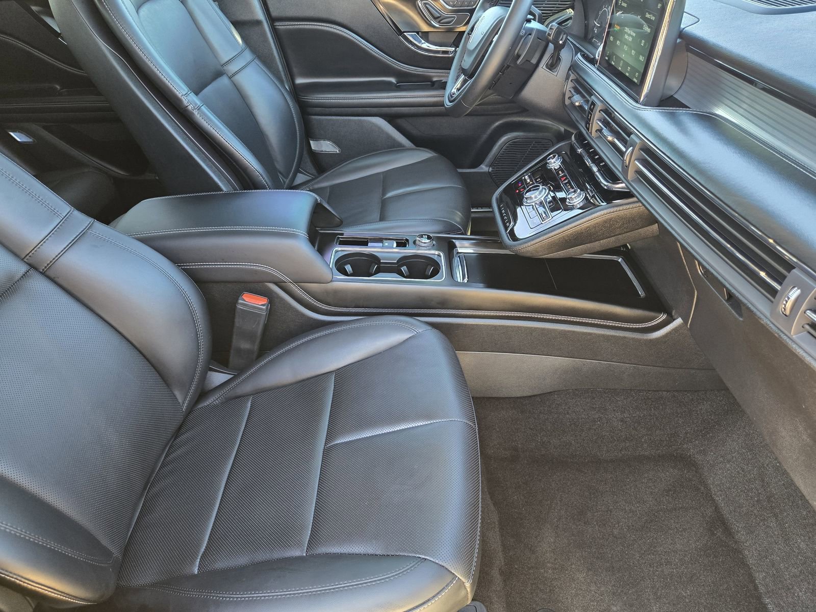 Used 2022 Lincoln Corsair FWD image 17