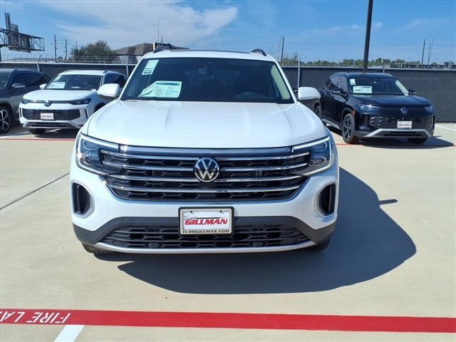 New 2026 Volkswagen Atlas SE FWD image 3