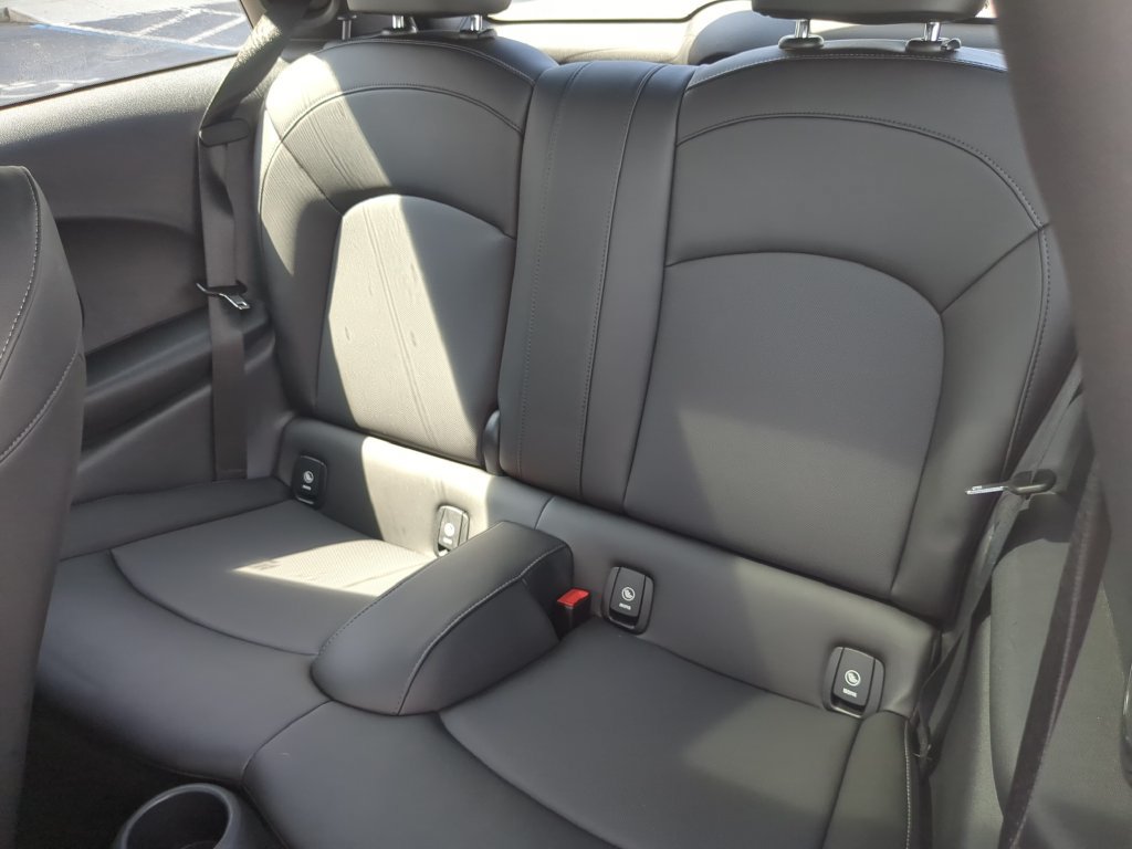 Used 2019 MINI Cooper S w/ Signature Upholstery Package FWD image 16