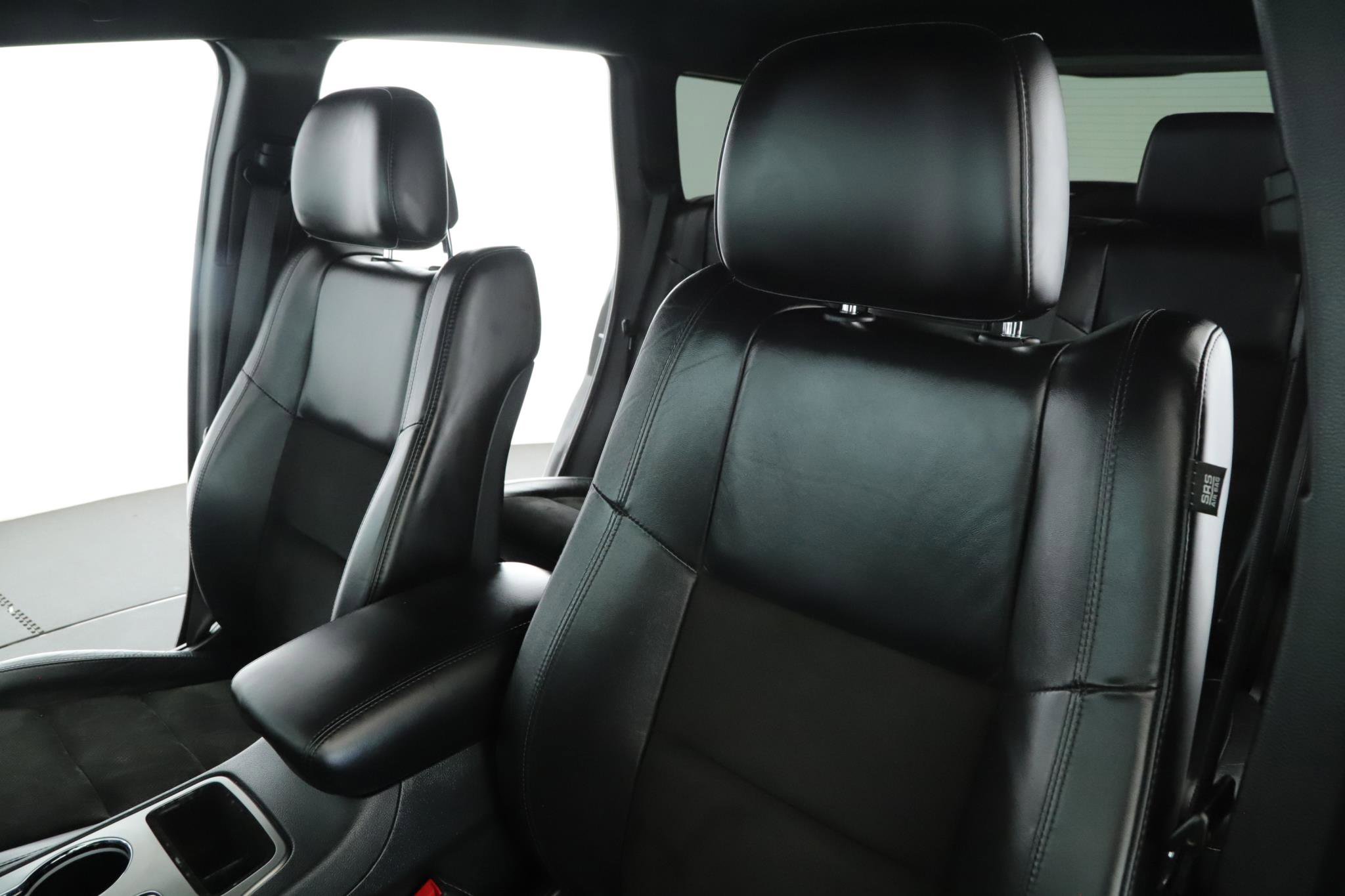 Used 2020 Jeep Grand Cherokee Altitude image 4