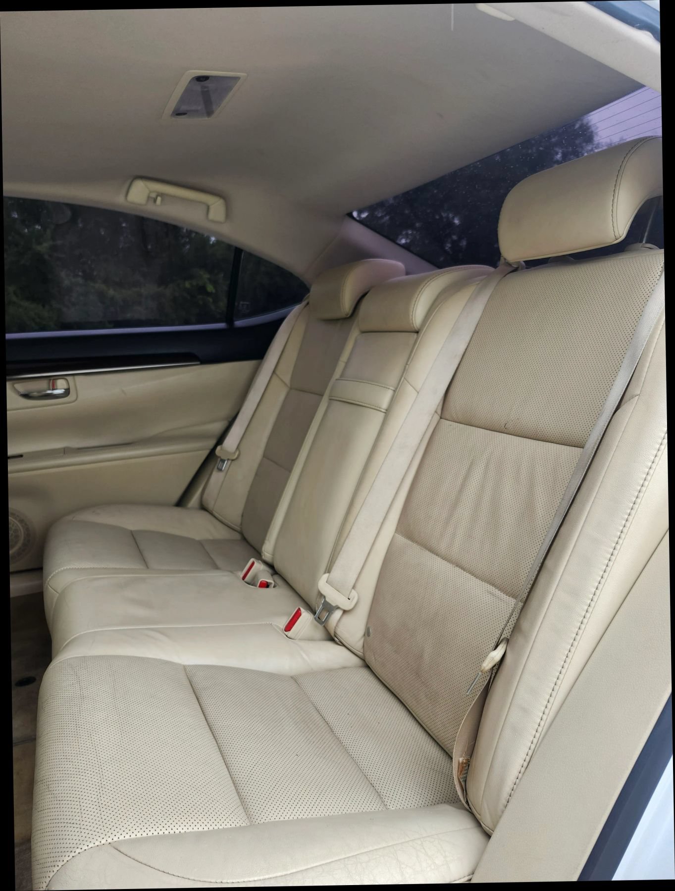 Used 2015 Lexus ES 350 w/ Luxury Package FWD image 14