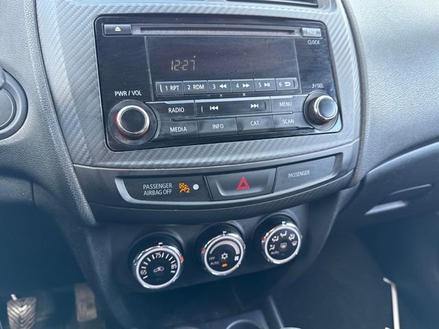 Used 2017 Mitsubishi Outlander Sport ES image 19