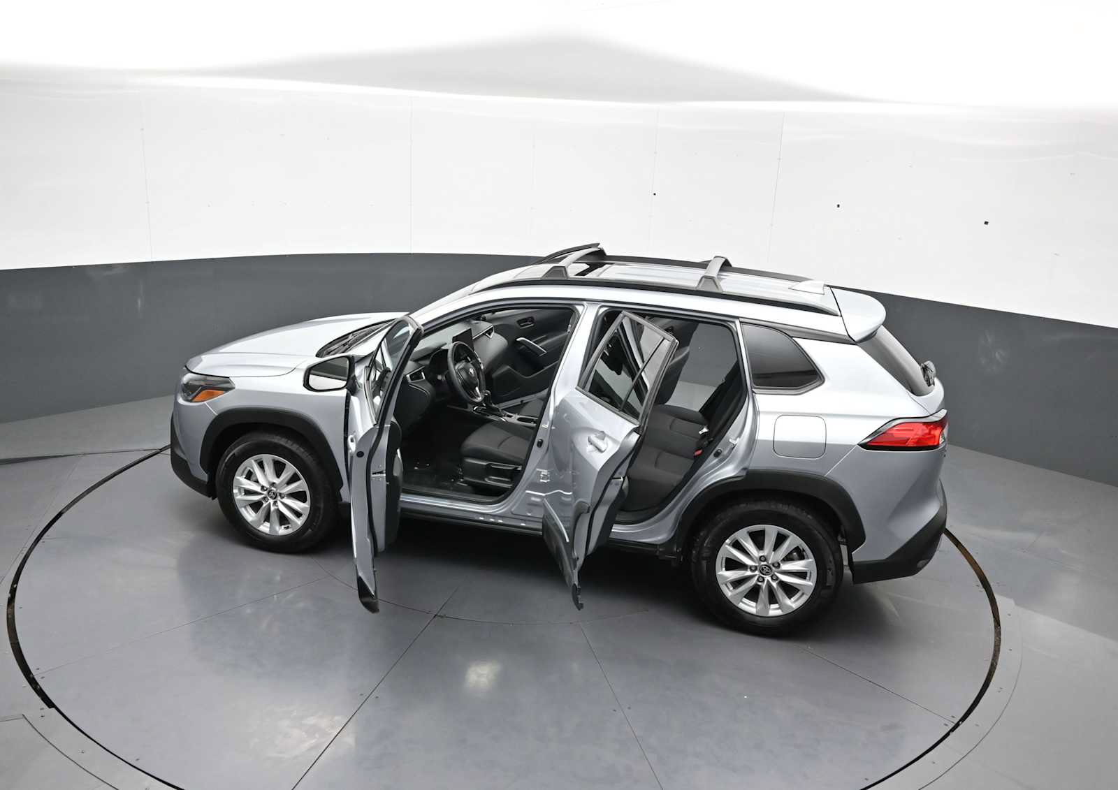 Used 2024 Toyota Corolla Cross LE w/ Moonroof Package AWD/4WD image 42