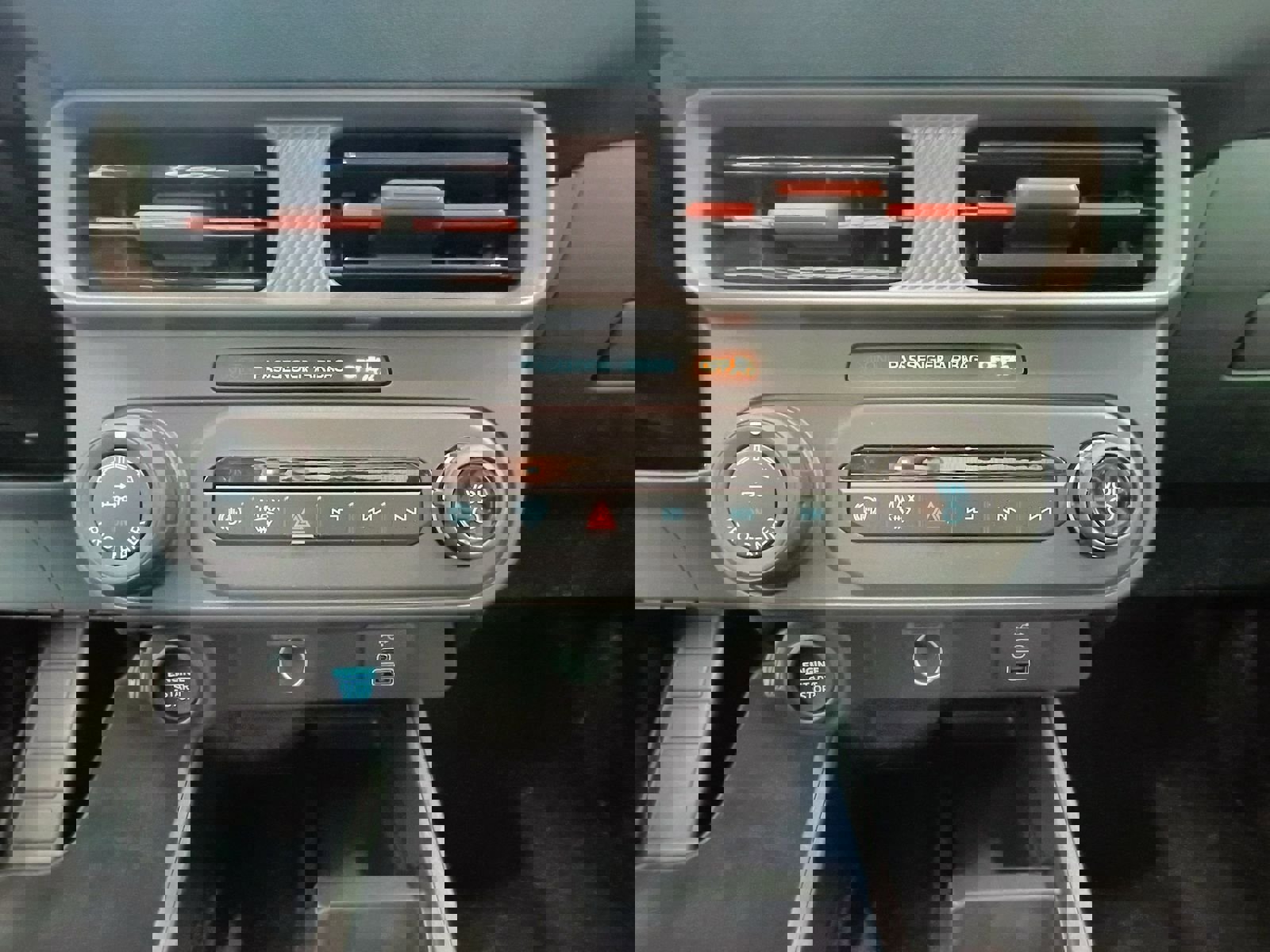 New 2026 Ford Maverick Lariat w/ 4K Tow Package image 14