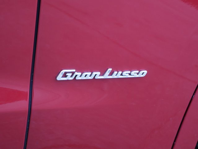 Used 2020 Maserati Levante GranLusso image 9