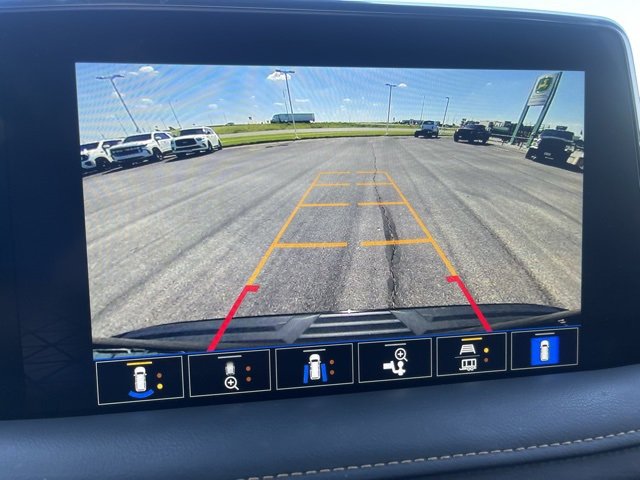 Used 2023 GMC Yukon AT4 w/ AT4 Premium Package image 28