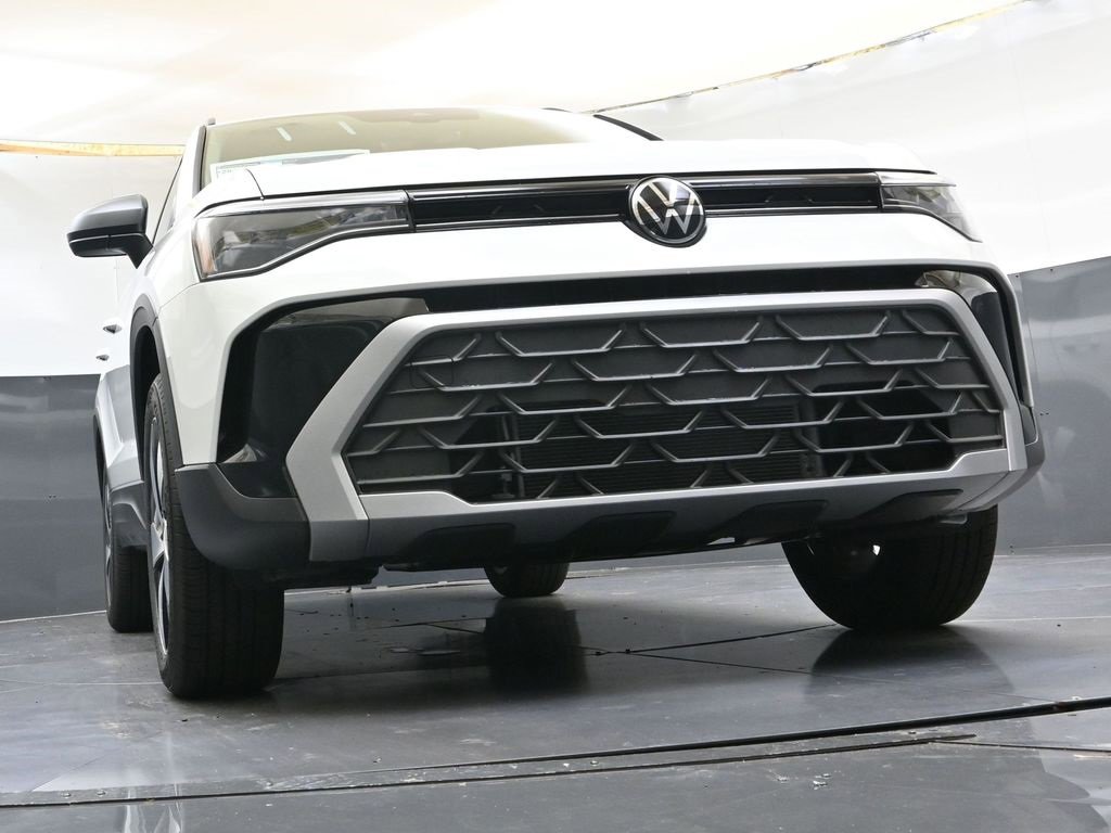 New 2025 Volkswagen Taos S image 40