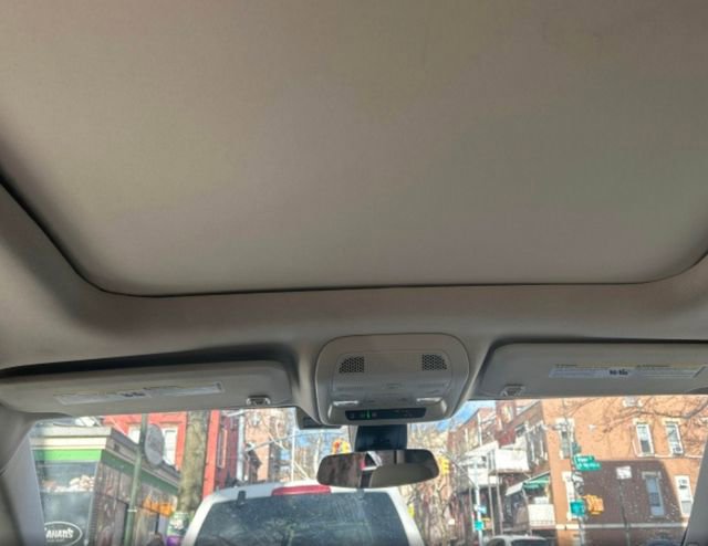 Used 2023 Cadillac XT5 Premium Luxury image 5