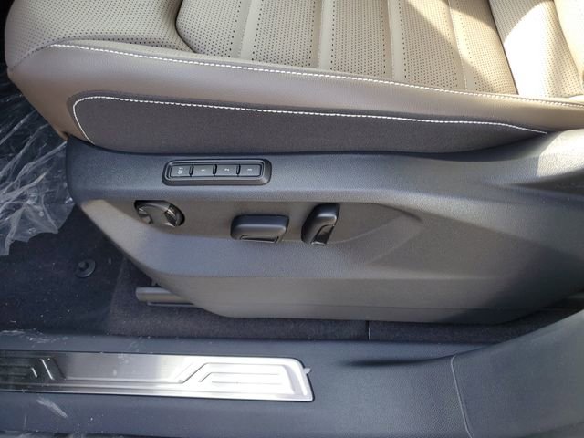 New 2026 Volkswagen Atlas SEL image 18