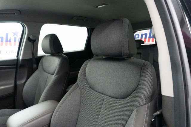Used 2020 Hyundai Santa Fe SEL image 16