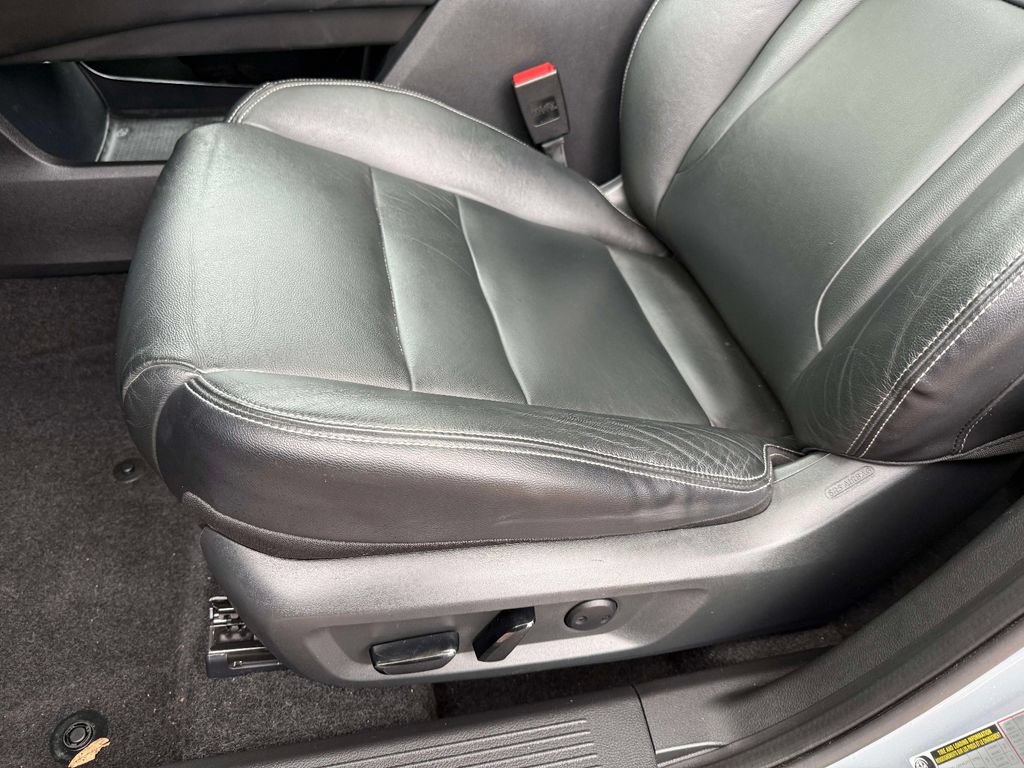 Used 2021 Nissan Rogue SL FWD image 15