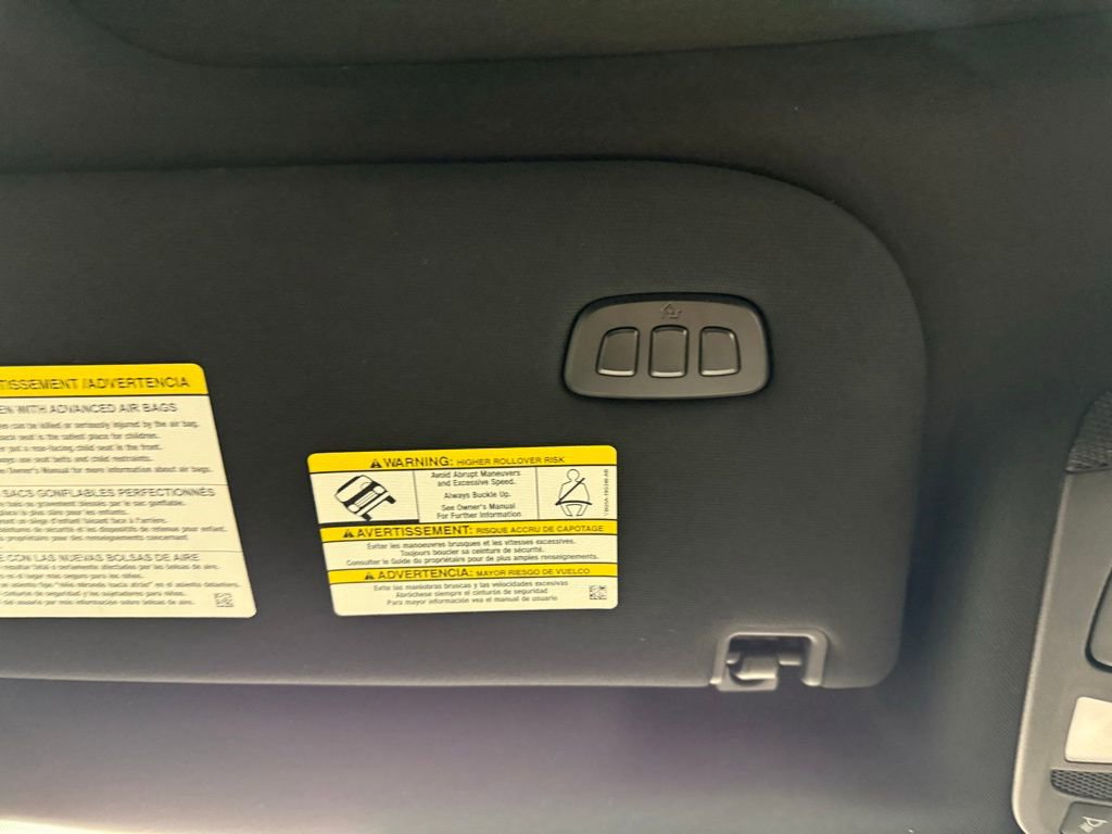 Used 2020 Ford Expedition XLT w/ Equipment Group 202A AWD/4WD image 37