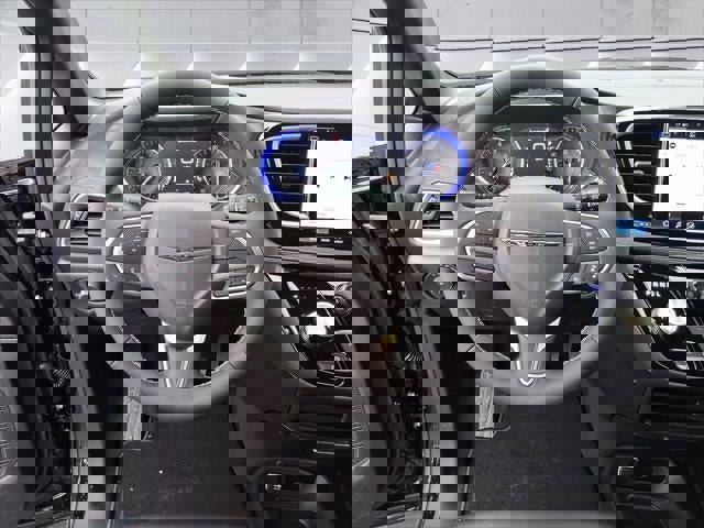 New 2026 Chrysler Pacifica Select image 29