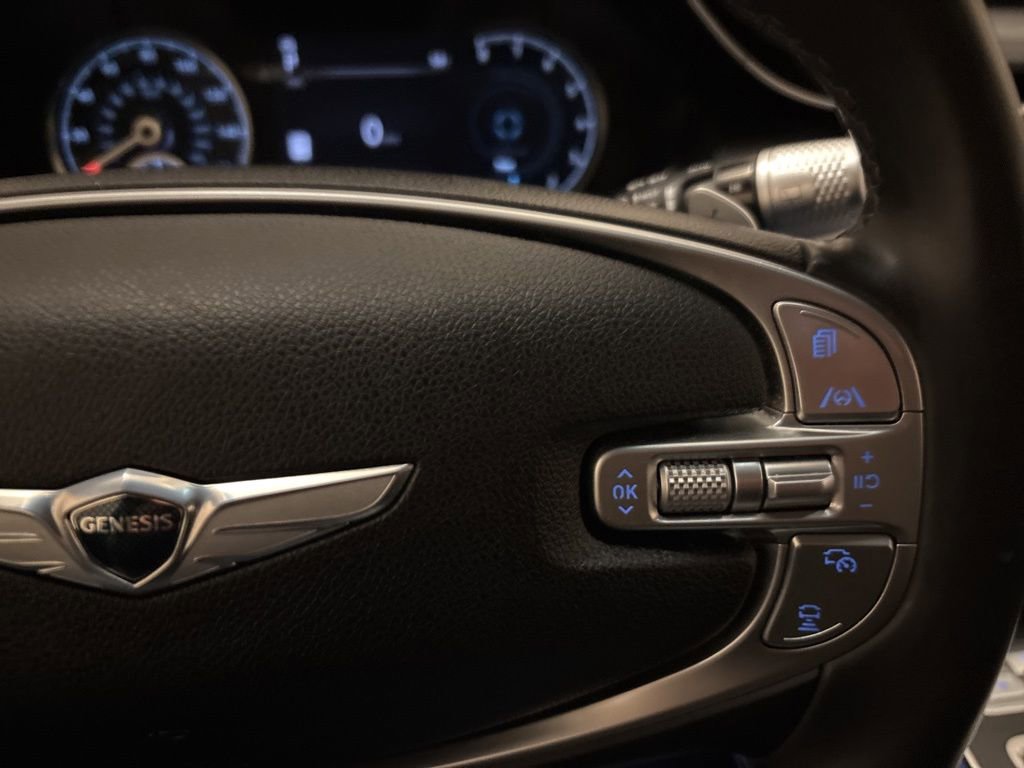 Used 2025 Genesis GV70 2.5T w/ Select Package image 17