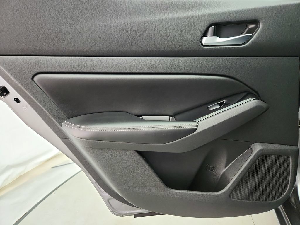 Used 2023 Nissan Altima 2.5 SL FWD image 26