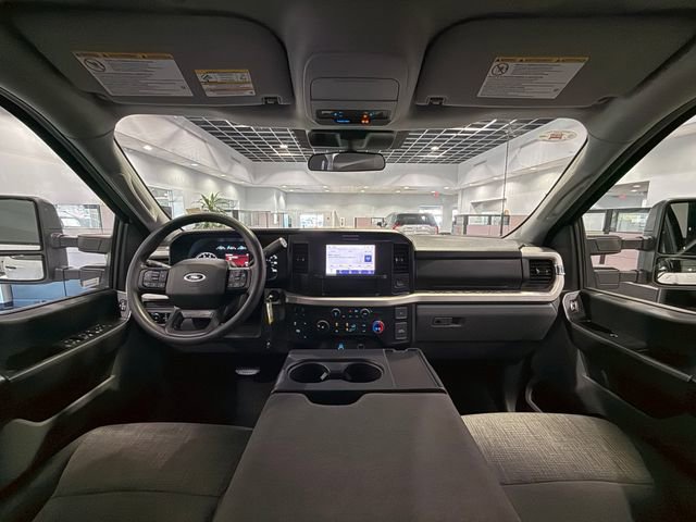 Used 2025 Ford F250 XLT image 15