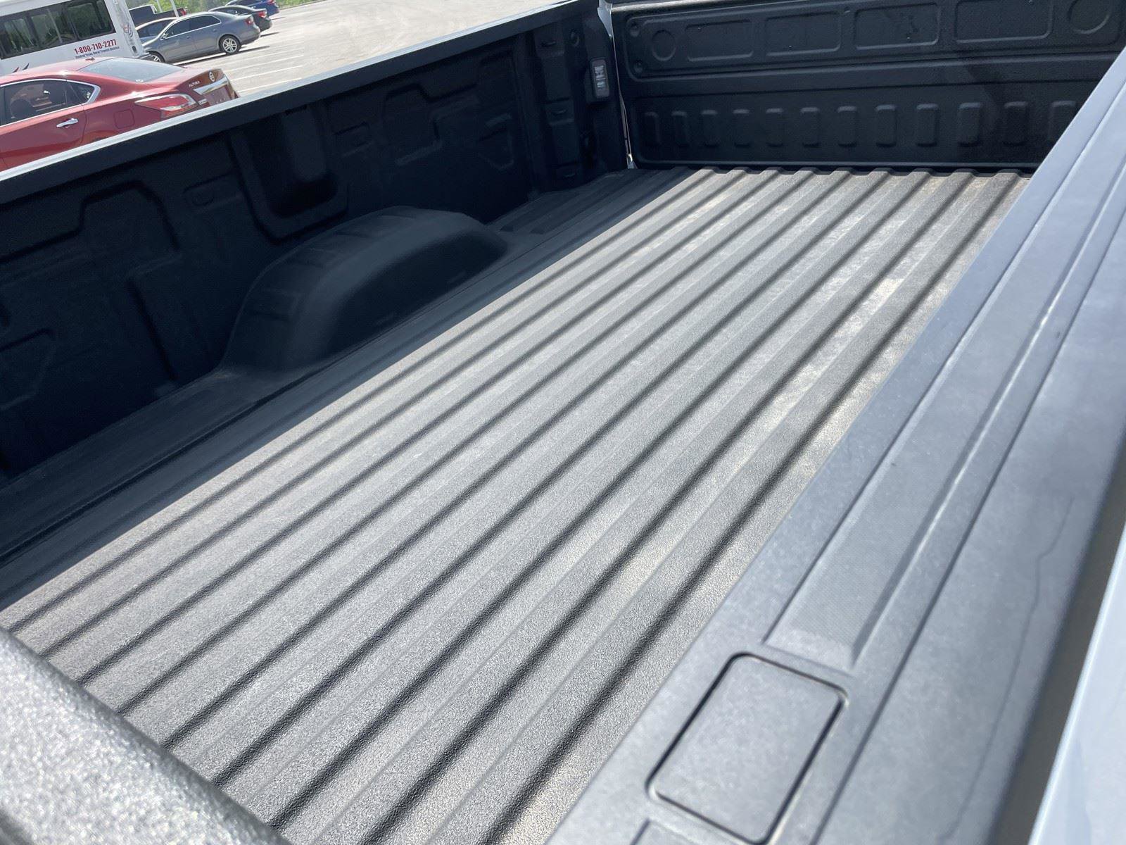 Used 2025 Chevrolet Silverado 2500 LT w/ Convenience Package AWD/4WD image 23