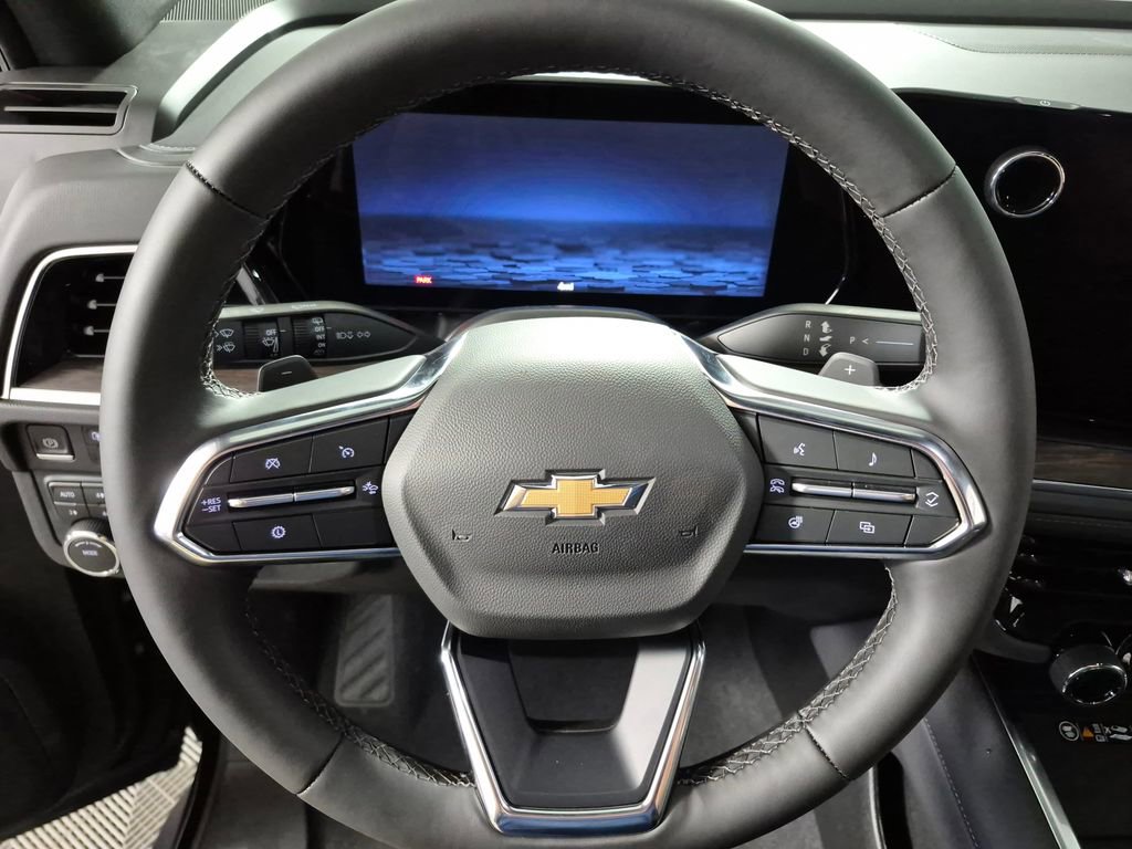 New 2026 Chevrolet Suburban LT image 11
