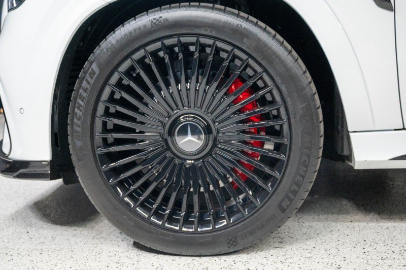 New 2026 Mercedes-Benz GLE 63 AMG S image 9
