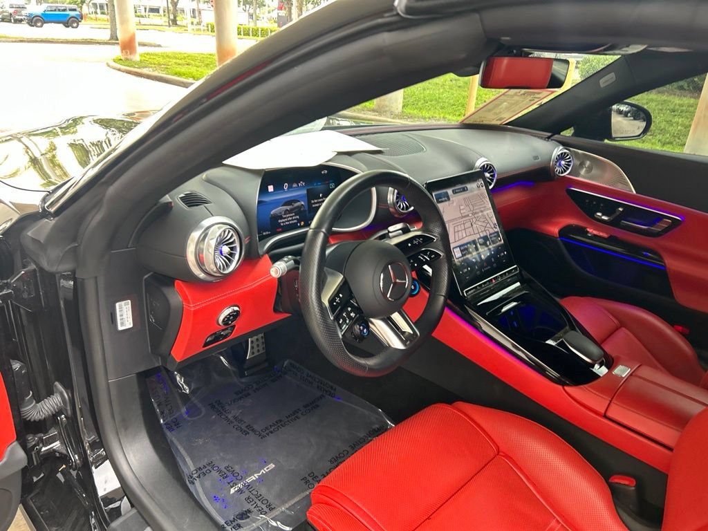 Used 2025 Mercedes-Benz SL 43 AMG image 24