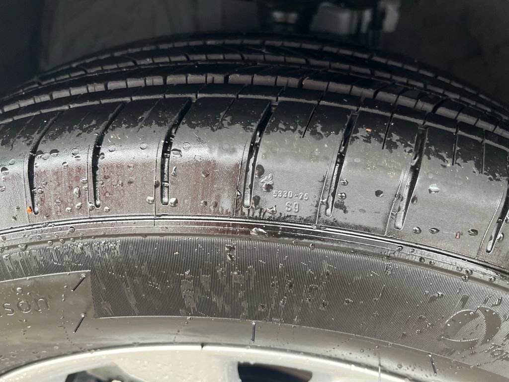 Certified 2024 Toyota Corolla Cross LE image 27