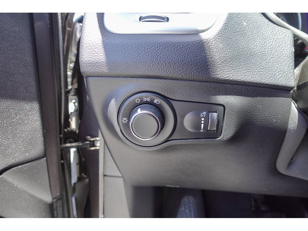 Used 2019 Jeep Compass Sport FWD image 14