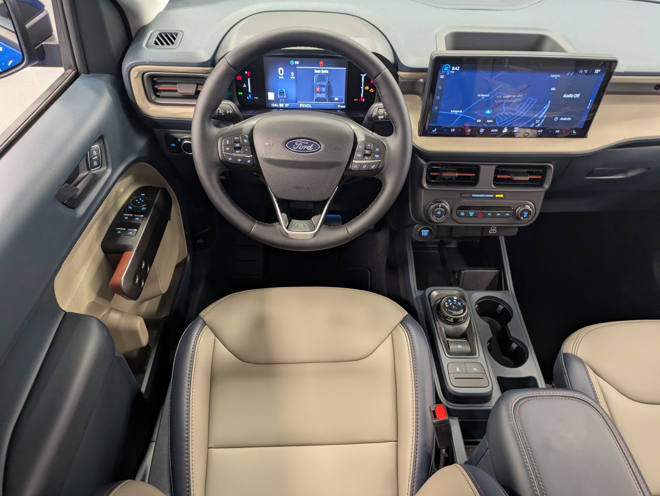 New 2026 Ford Maverick Lariat w/ 4K Tow Package AWD/4WD image 32