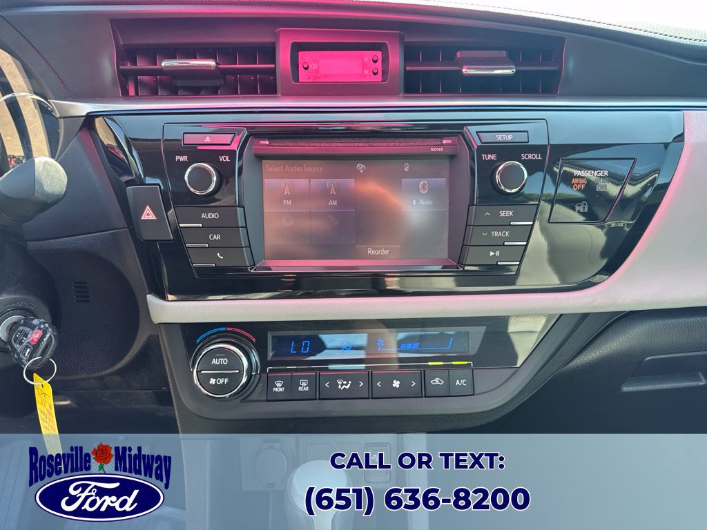 Used 2014 Toyota Corolla LE FWD image 16