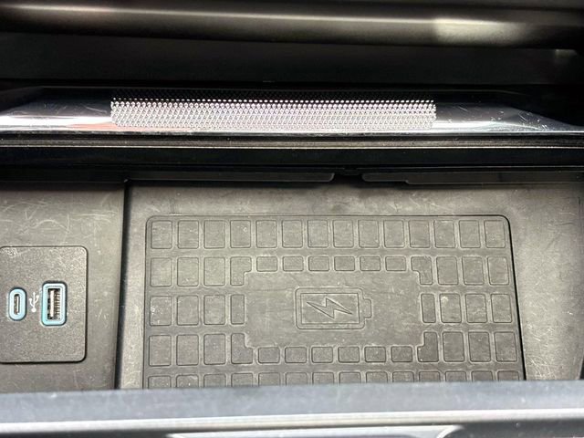 Used 2022 Ford F150 Lariat w/ Equipment Group 502A High image 28