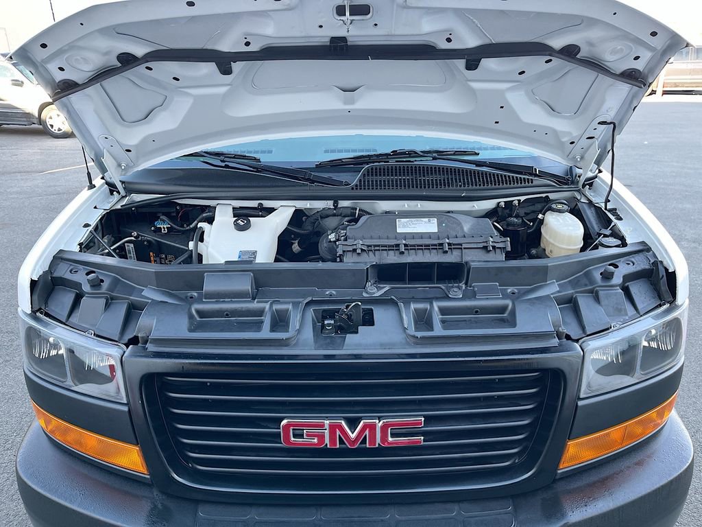 Used 2024 GMC Savana 2500 w/ Driver Convenience Package image 27