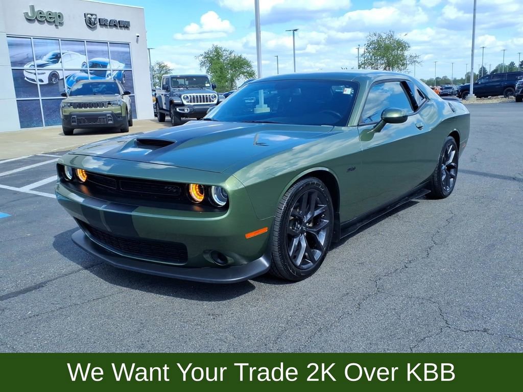 Used 2023 Dodge Challenger R/T w/ Blacktop Package RWD image 2