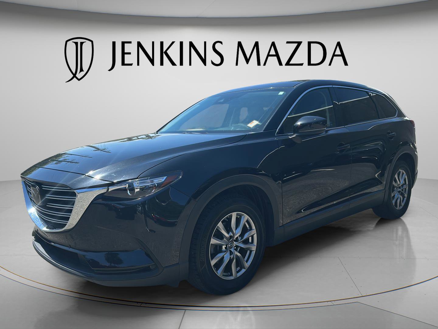 Used 2019 MAZDA CX-9 Touring w/ Touring Premium Package FWD image 3