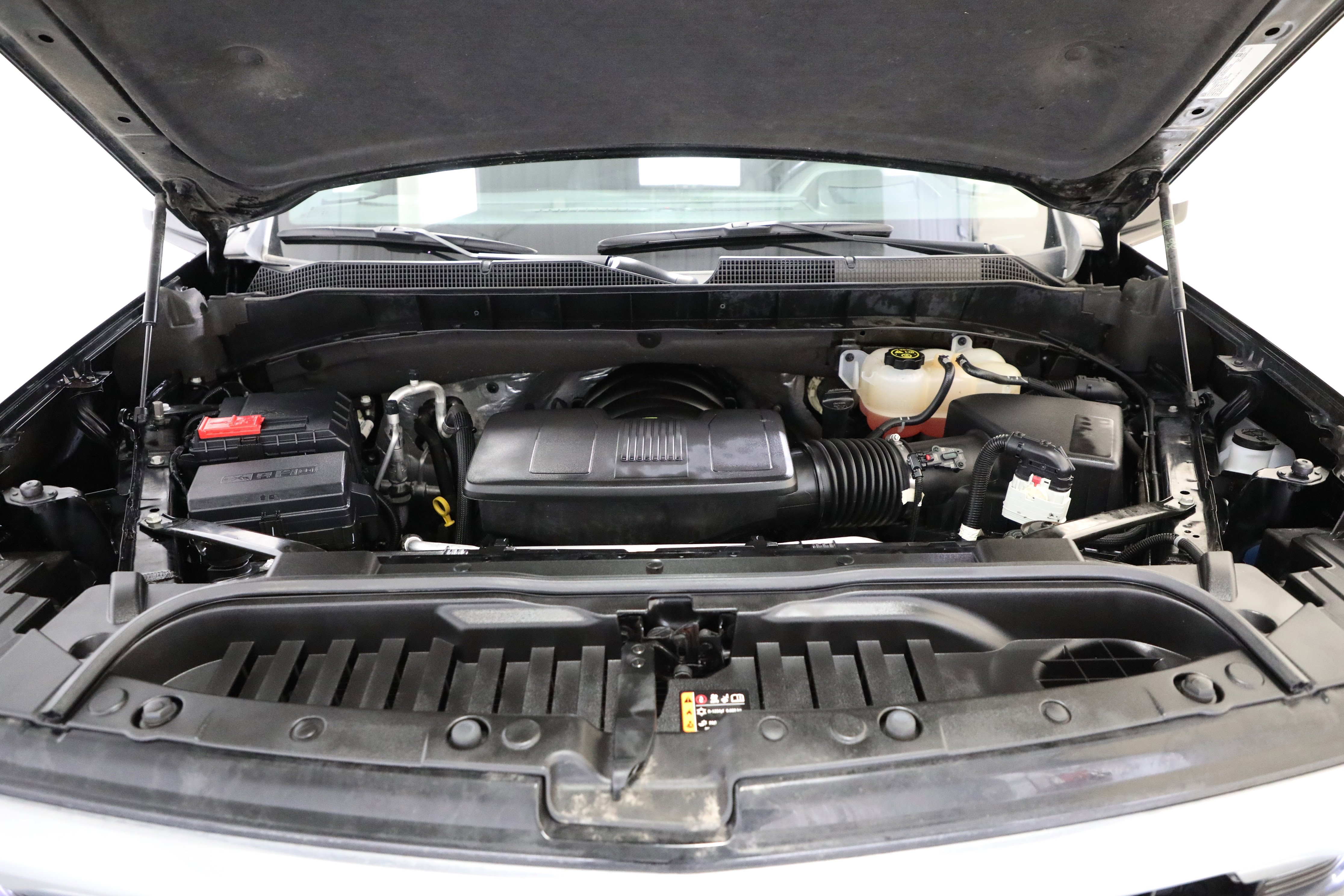 Certified 2024 Chevrolet Silverado 1500 High Country w/ Technology Package image 24