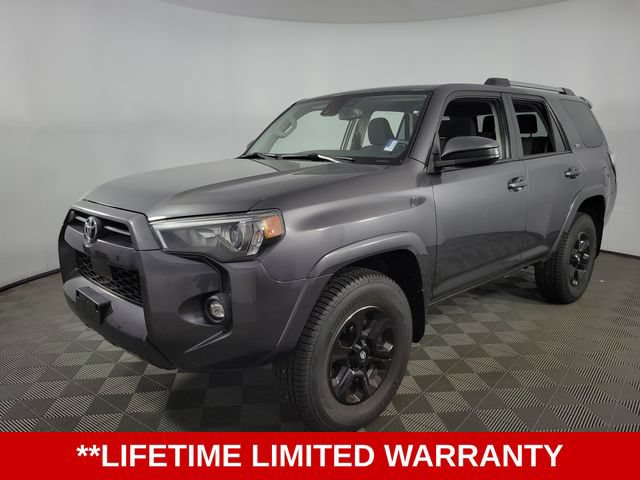 Used 2022 Toyota 4Runner SR5 AWD/4WD image 3