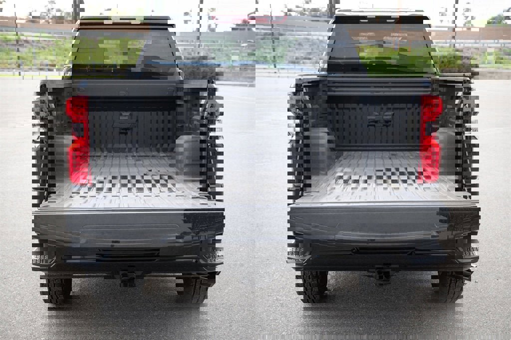 Used 2025 Chevrolet Silverado 1500 Custom w/ Rally Edition image 24