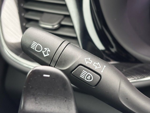 Certified 2023 Buick Envision Essence image 21