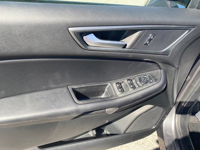 New 2024 Ford Edge SE AWD/4WD image 17