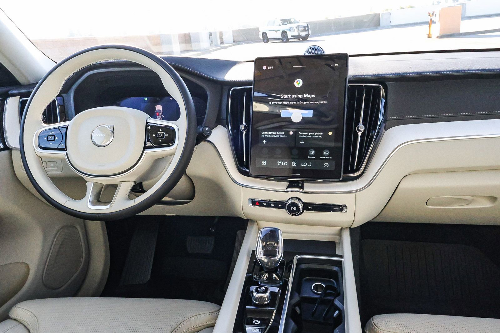 New 2026 Volvo XC60 T8 Ultra w/ Climate Package image 22