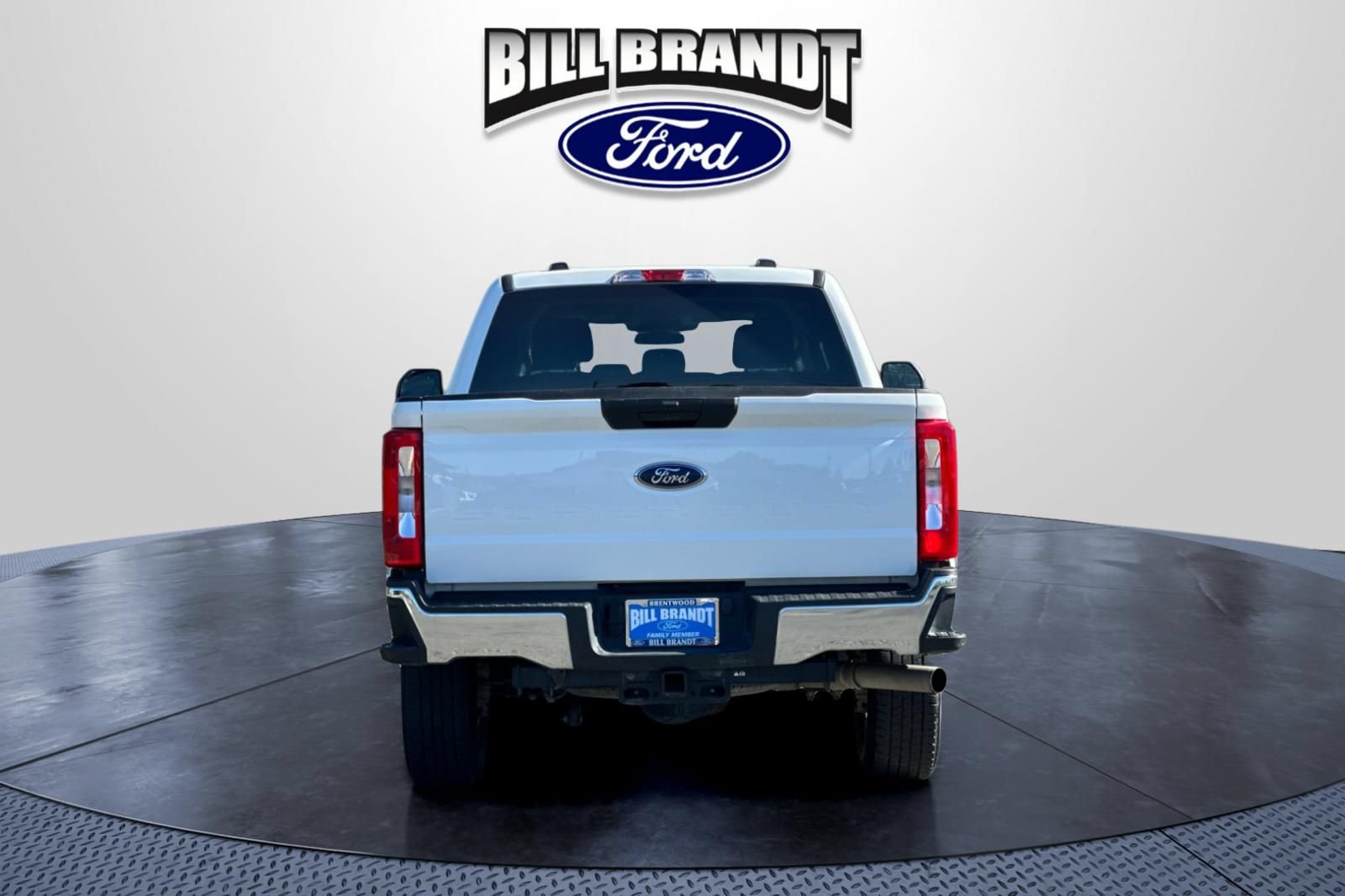 Used 2025 Ford F250 XLT AWD/4WD image 4
