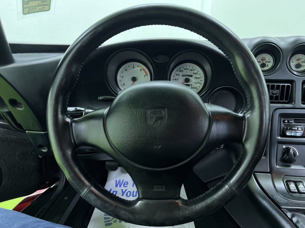 Used 1997 Dodge Viper GTS RWD image 20