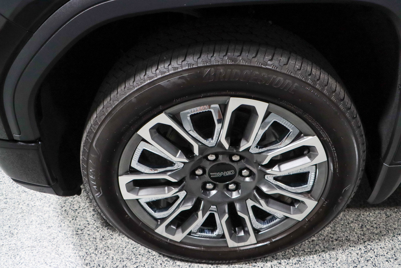 Used 2024 GMC Sierra 1500 Denali Ultimate AWD/4WD image 11