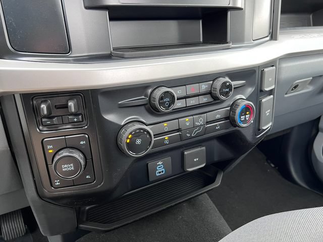 New 2026 Ford F250 XL w/ STX Appearance Package AWD/4WD image 24