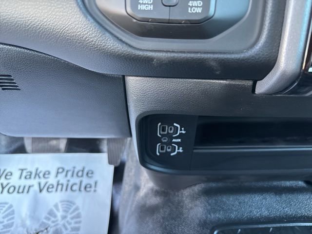 New 2026 RAM 4500 4x4 Crew Cab DRW image 31