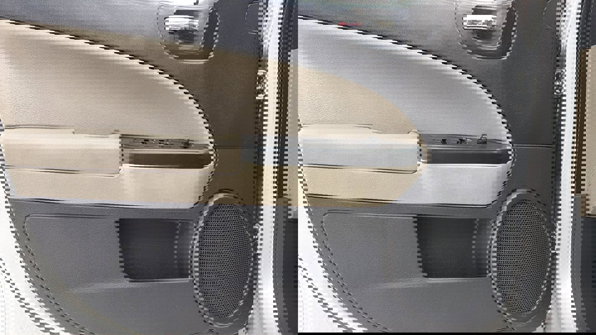 Used 2010 Dodge Caliber Mainstreet image 21