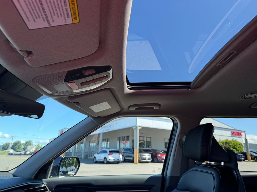 Certified 2024 Kia EV9 Wind AWD/4WD image 18