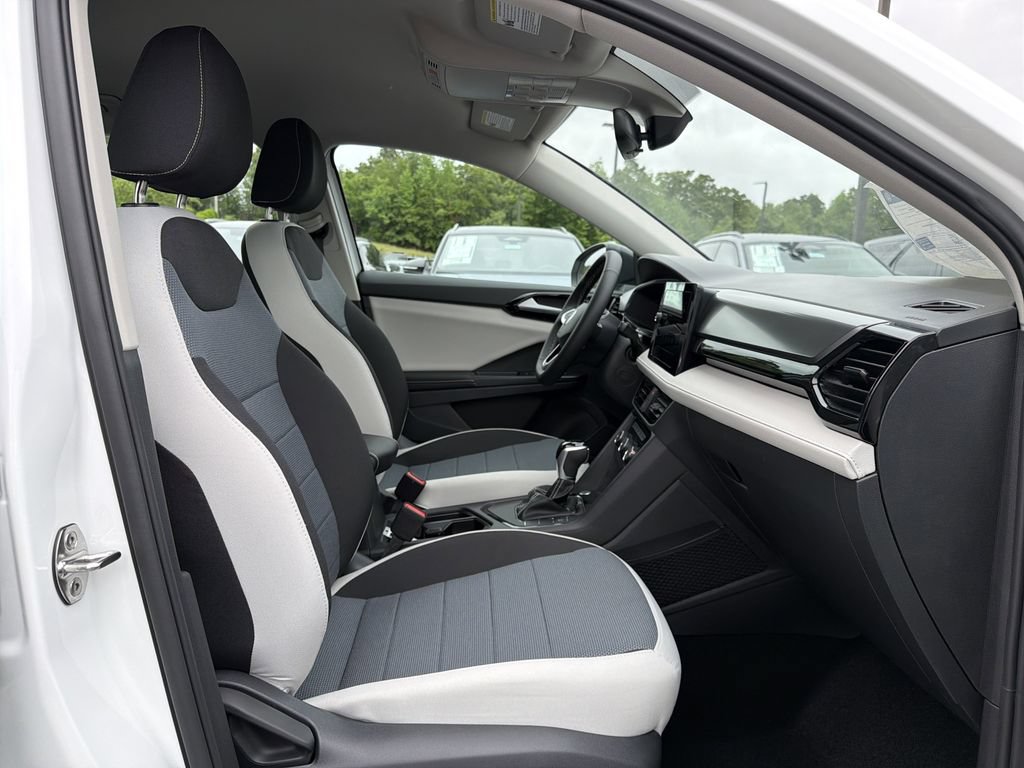 New 2026 Volkswagen Taos S FWD image 17