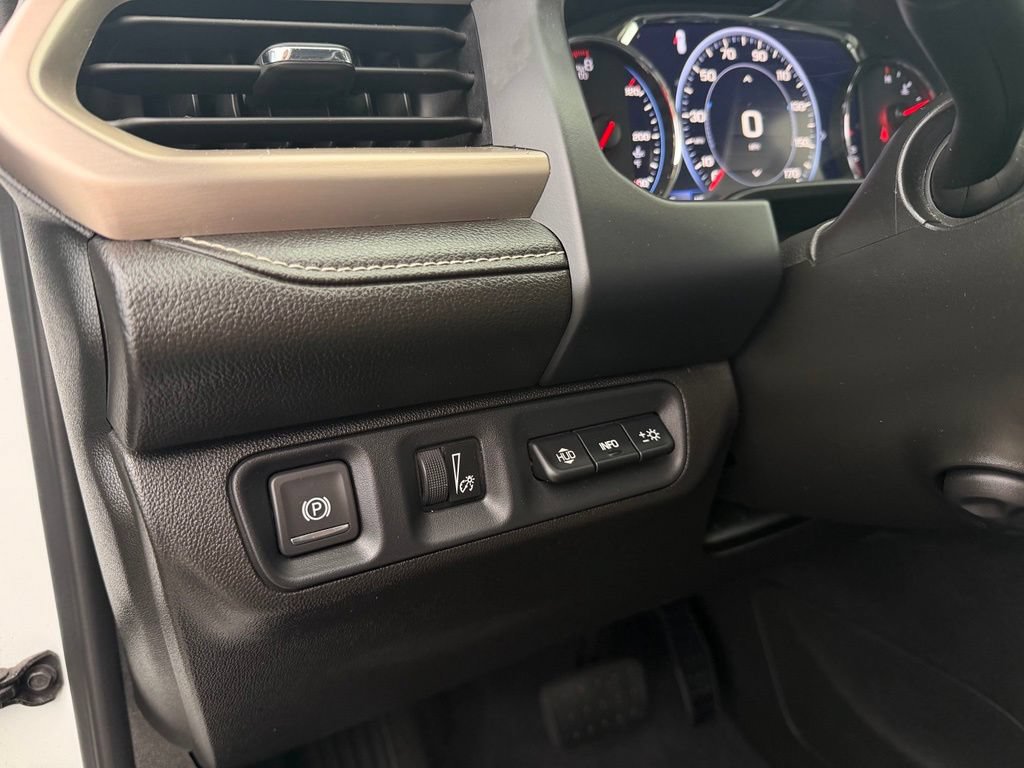 Used 2023 GMC Acadia Denali FWD image 14